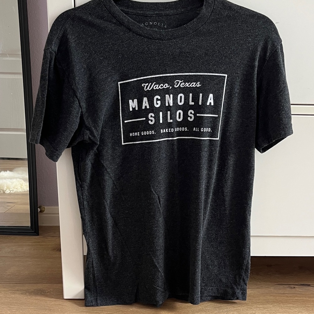 Magnolia Tee Shirt